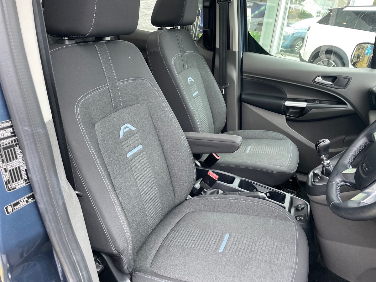 Used Ford Tourneo Connect 2022 for sale - 77708293: Photo 37
