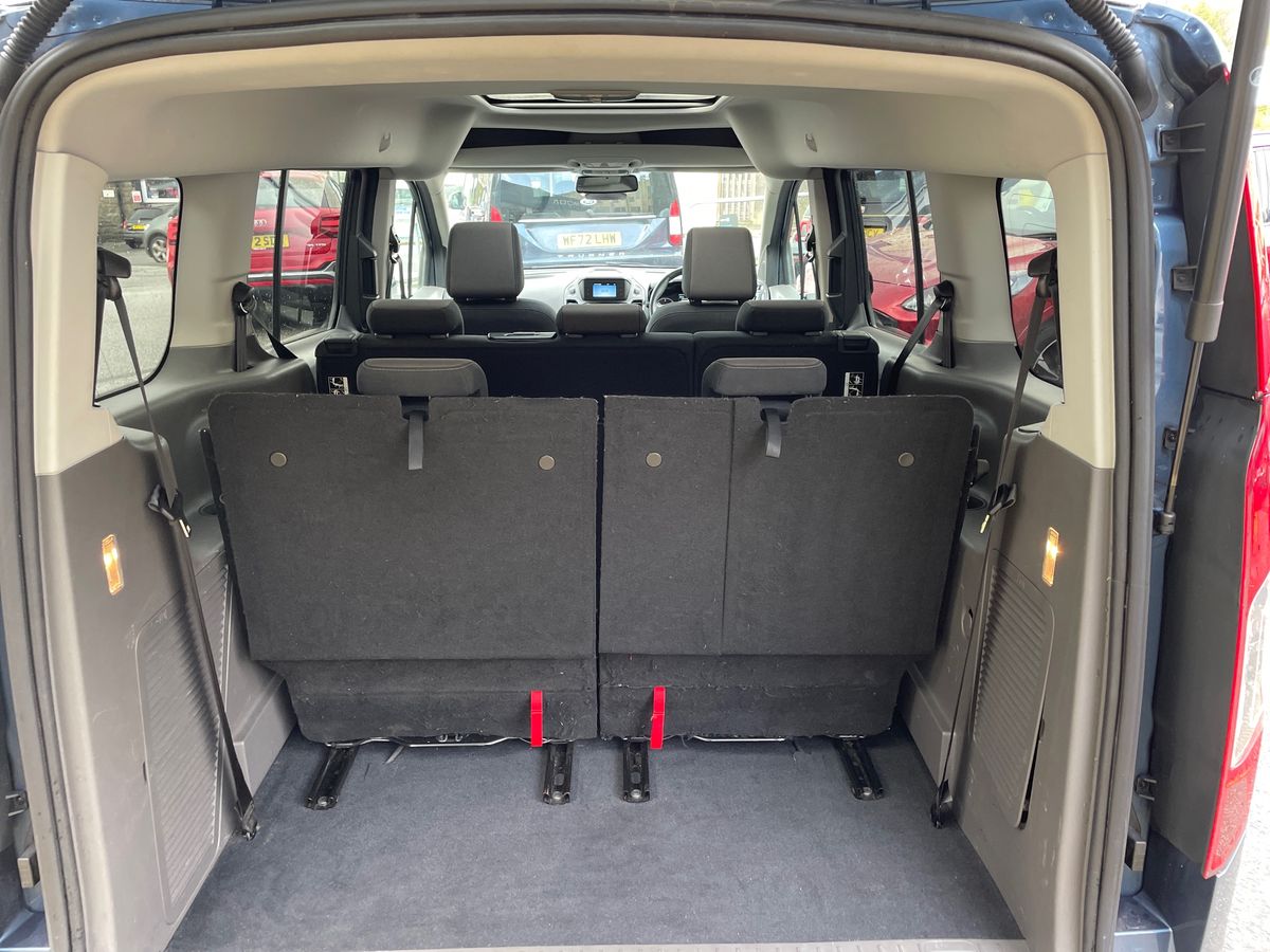 Used Ford Grand Tourneo Connect 2020 for sale - 78014431: Photo 17