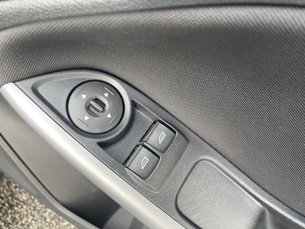 Used Ford Focus 2018 for sale - 76984190: Photo 25