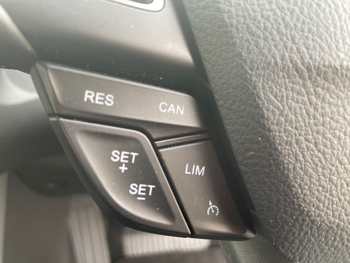 Used Ford Focus 2018 for sale - 76984190: Photo 35