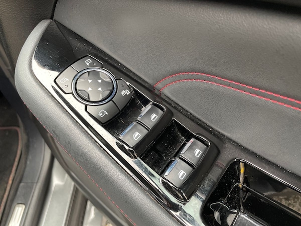 Used Ford S-Max 2023 for sale - 76176384: Photo 24