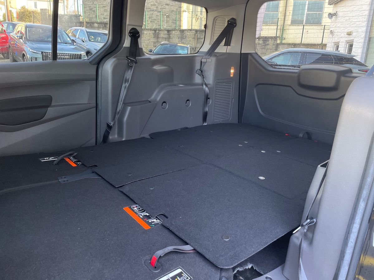 Used Ford Grand Tourneo Connect 2020 for sale - 77434748: Photo 47