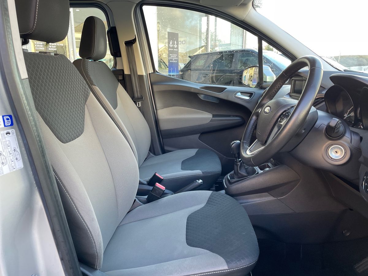 Used Ford Tourneo Courier 2020 for sale - 77079105: Photo 40