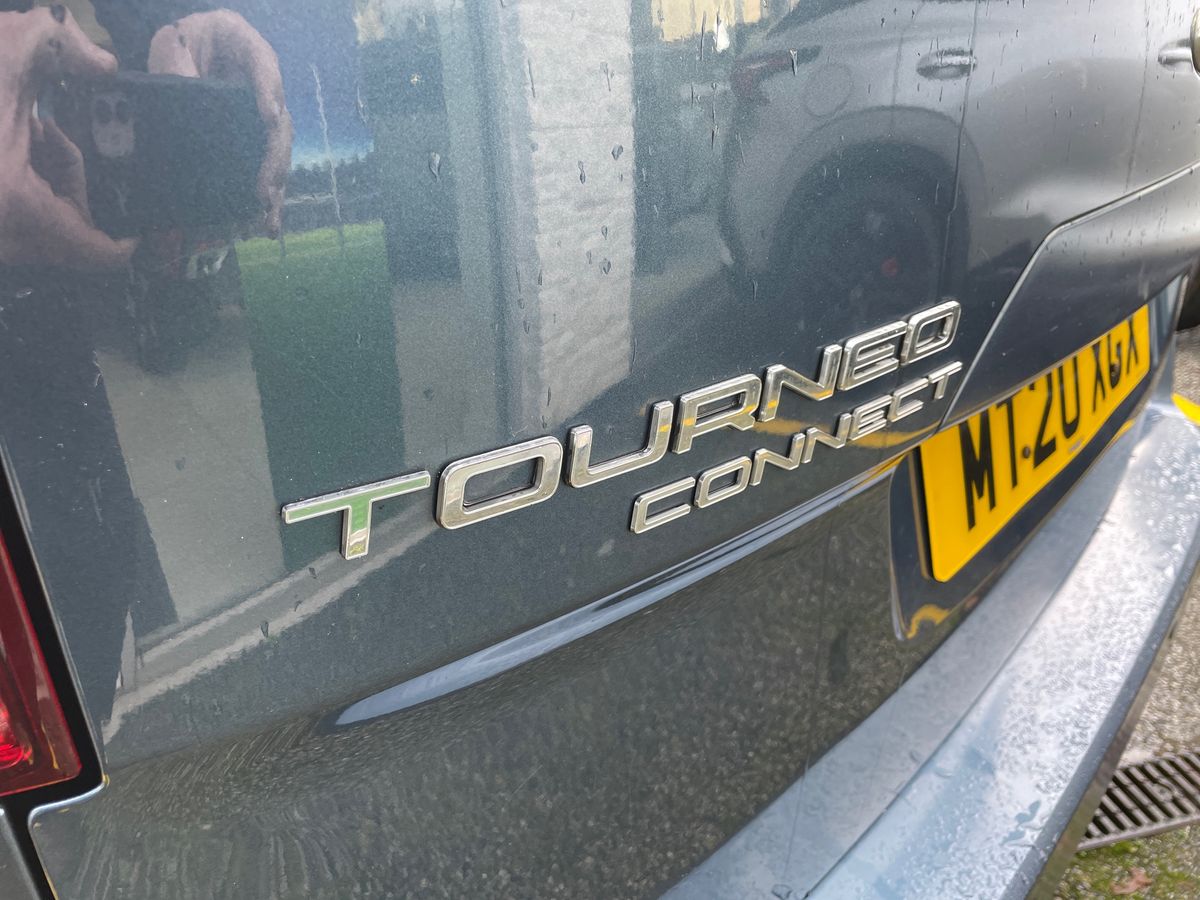 Used Ford Grand Tourneo Connect 2020 for sale - 77281045: Photo 31