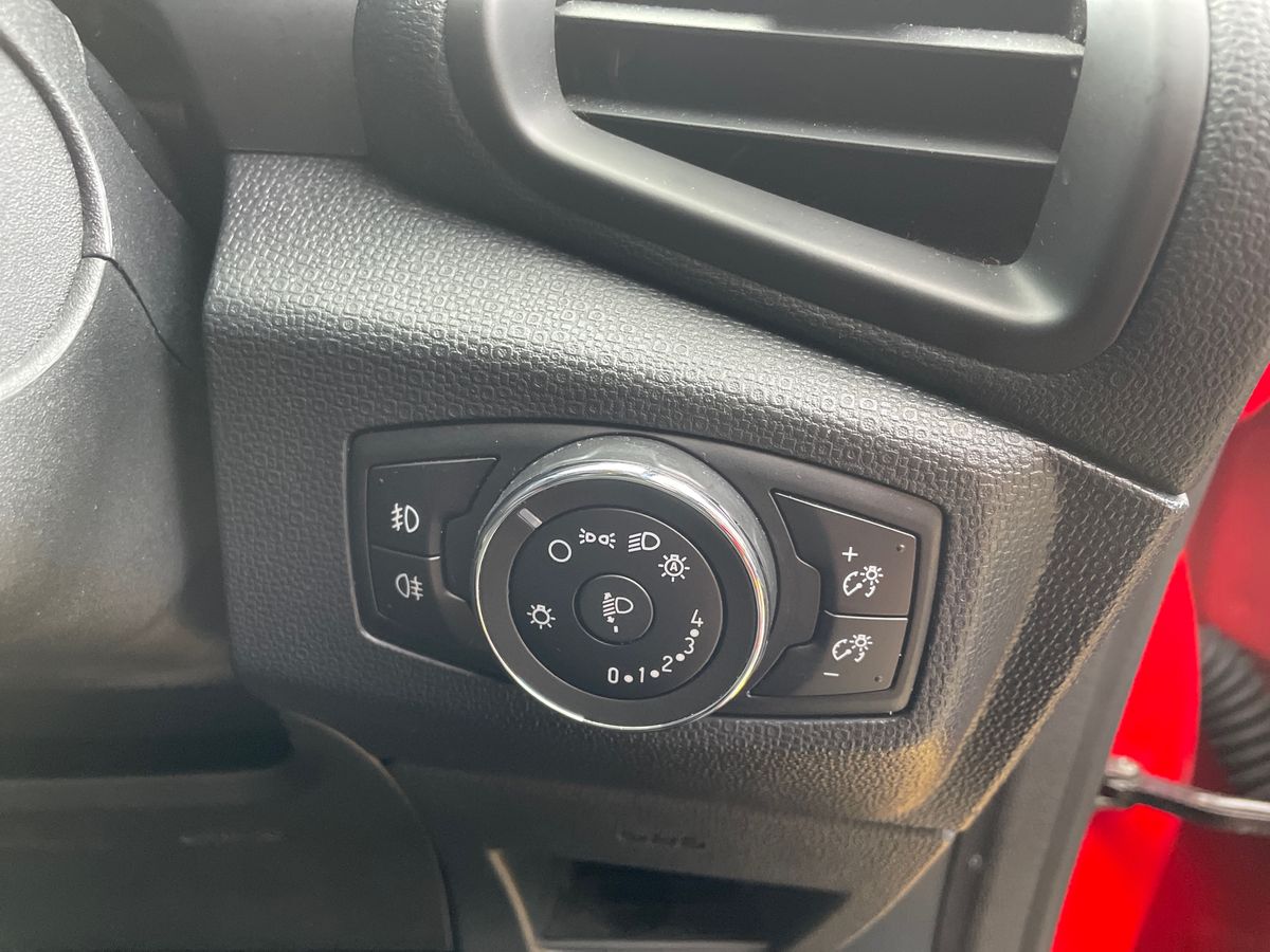 Used Ford Ecosport 2018 for sale - 77660341: Photo 34