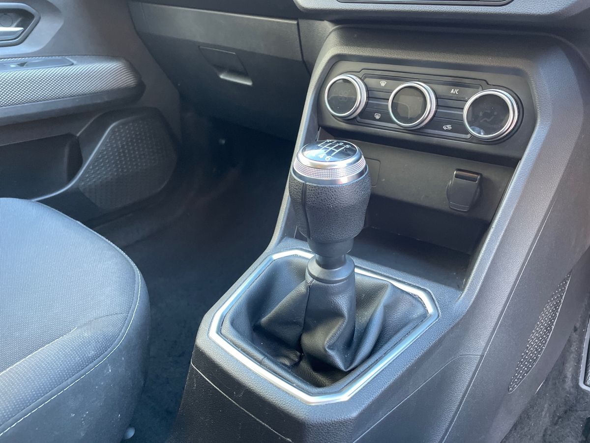Vehicle 27