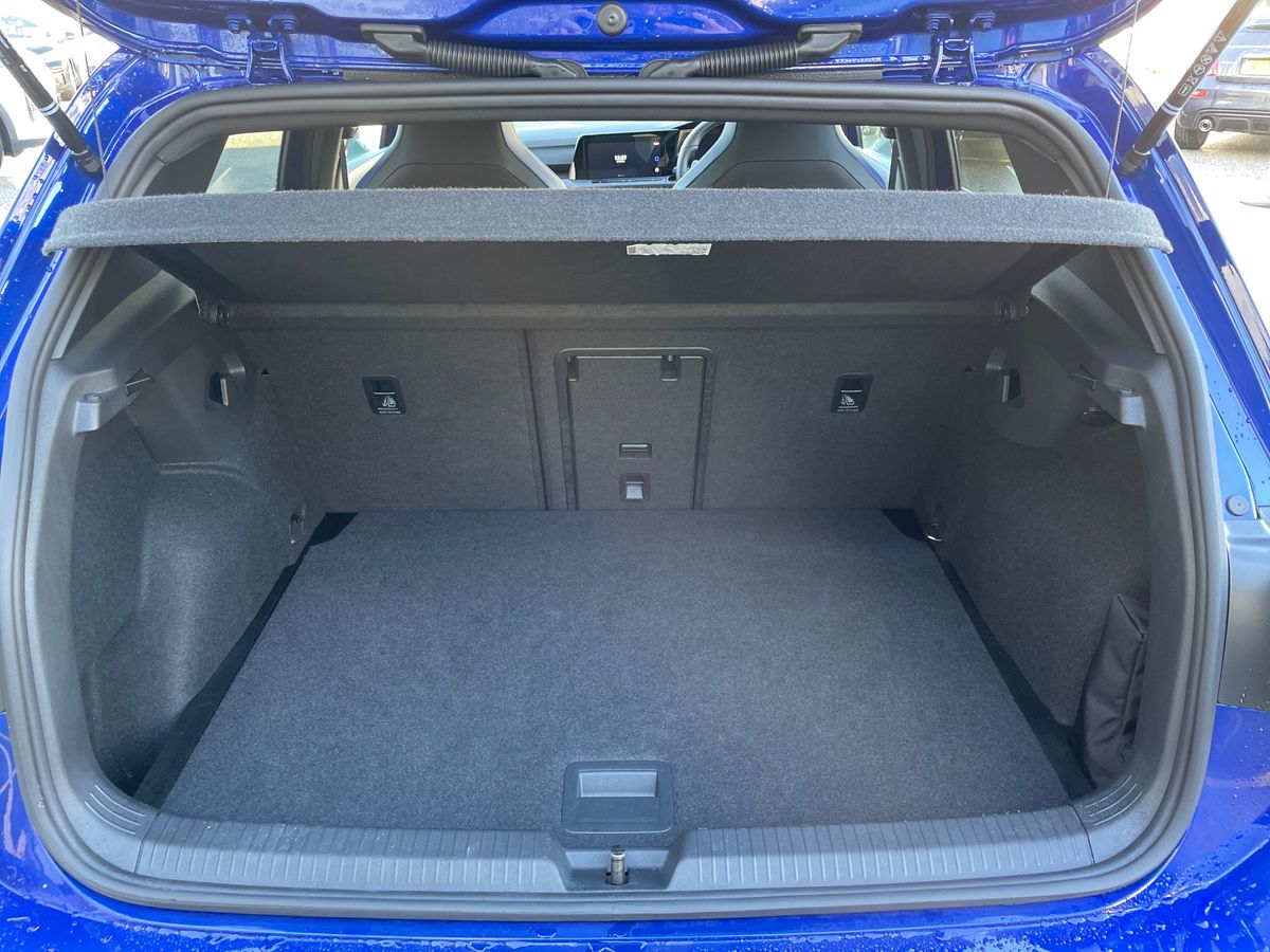 Used Volkswagen Golf 2023 for sale - 76869353: Photo 17