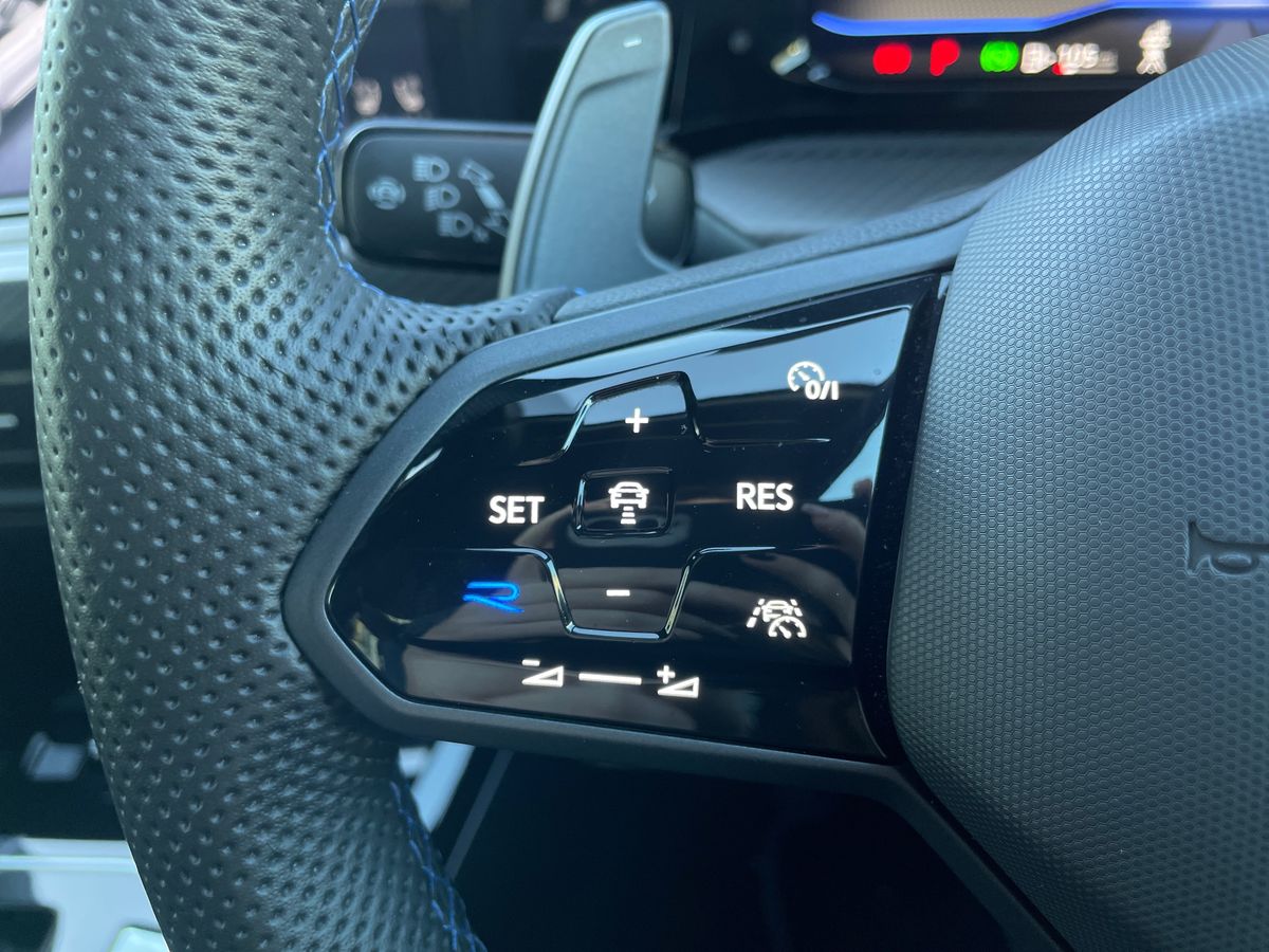 Used Volkswagen Golf 2023 for sale - 76869353: Photo 34