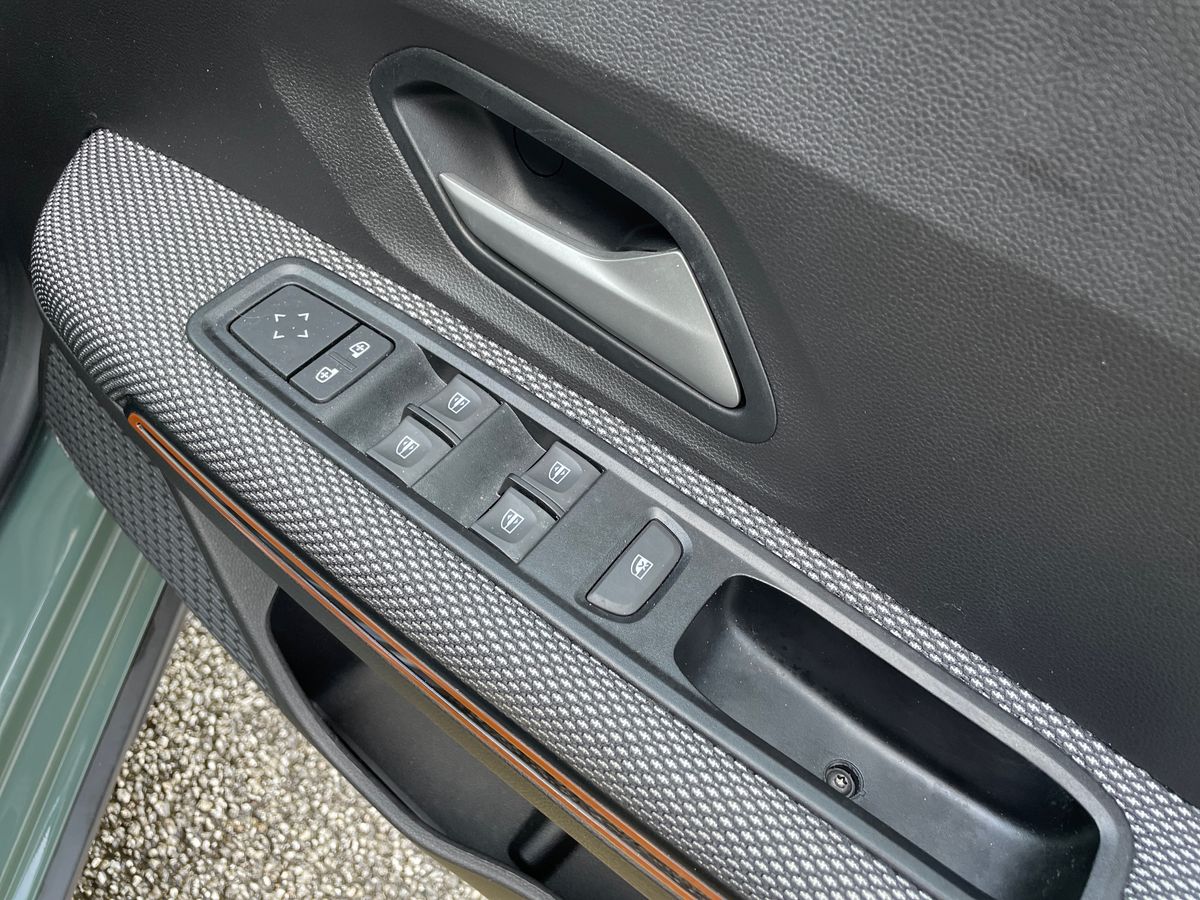 Used Dacia Sandero Stepway 2024 for sale - 78014455: Photo 24