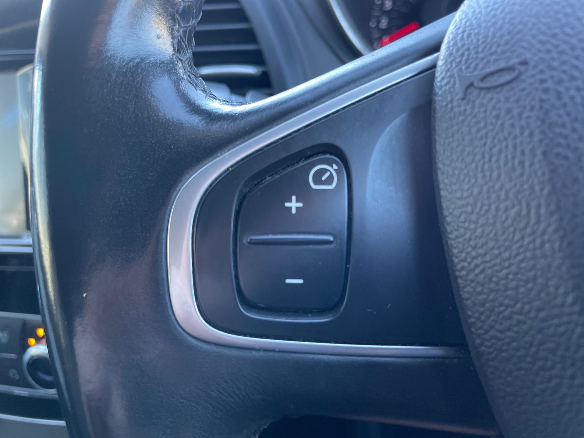 Used Renault Captur 2019 for sale - 76757939: Photo 34