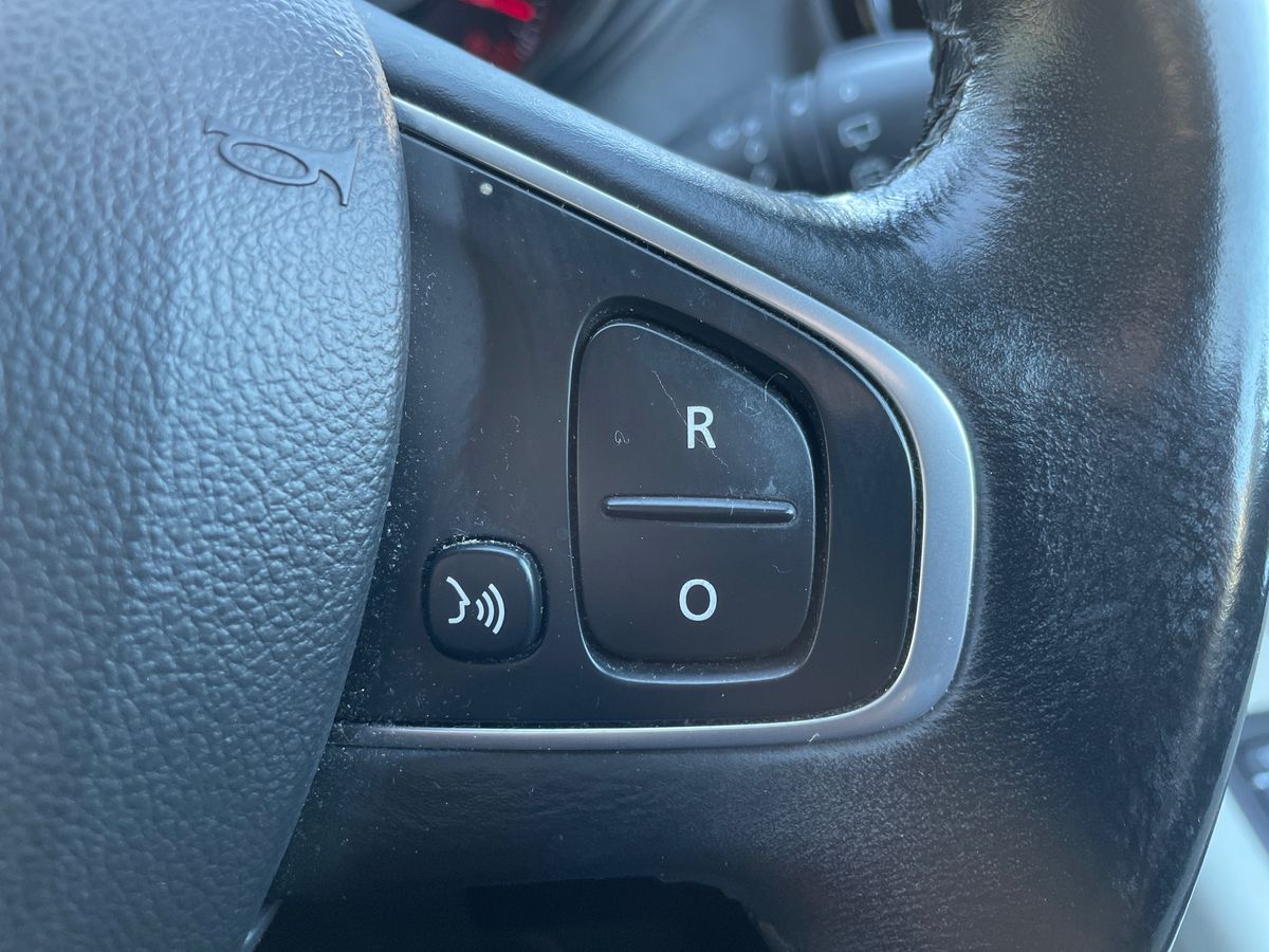 Used Renault Captur 2019 for sale - 76757939: Photo 35