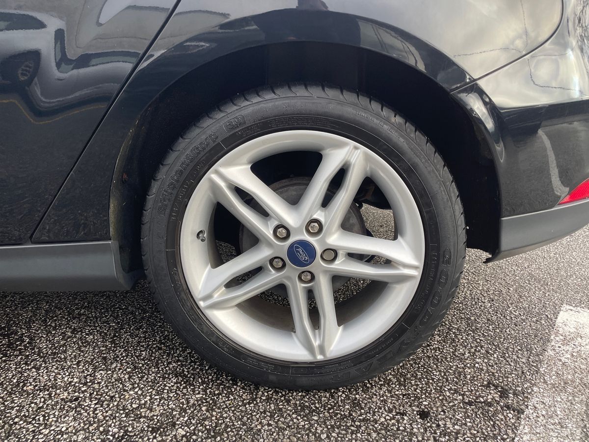 Used Ford Focus 2018 for sale - 77035822: Photo 14