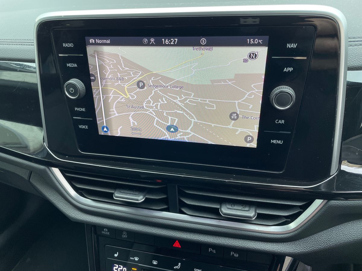 Used Volkswagen T-Roc 2022 for sale - 76332185: Photo 25