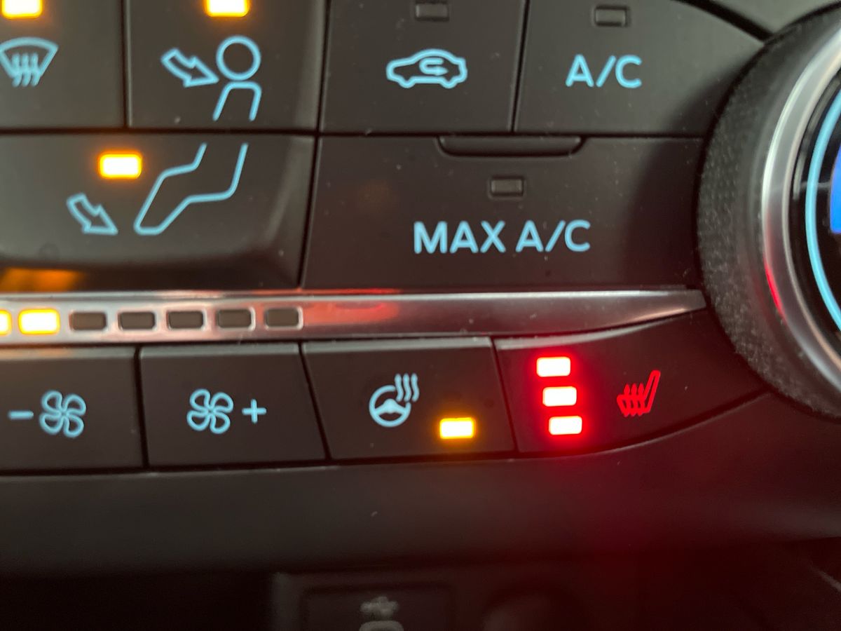 Used Ford Kuga 2022 for sale - 77397437: Photo 45