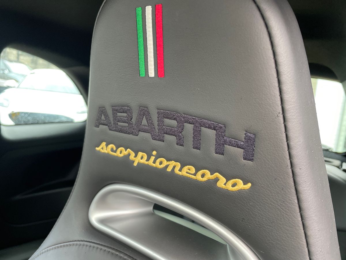 Used Abarth 595 2020 for sale - 76757938: Photo 40