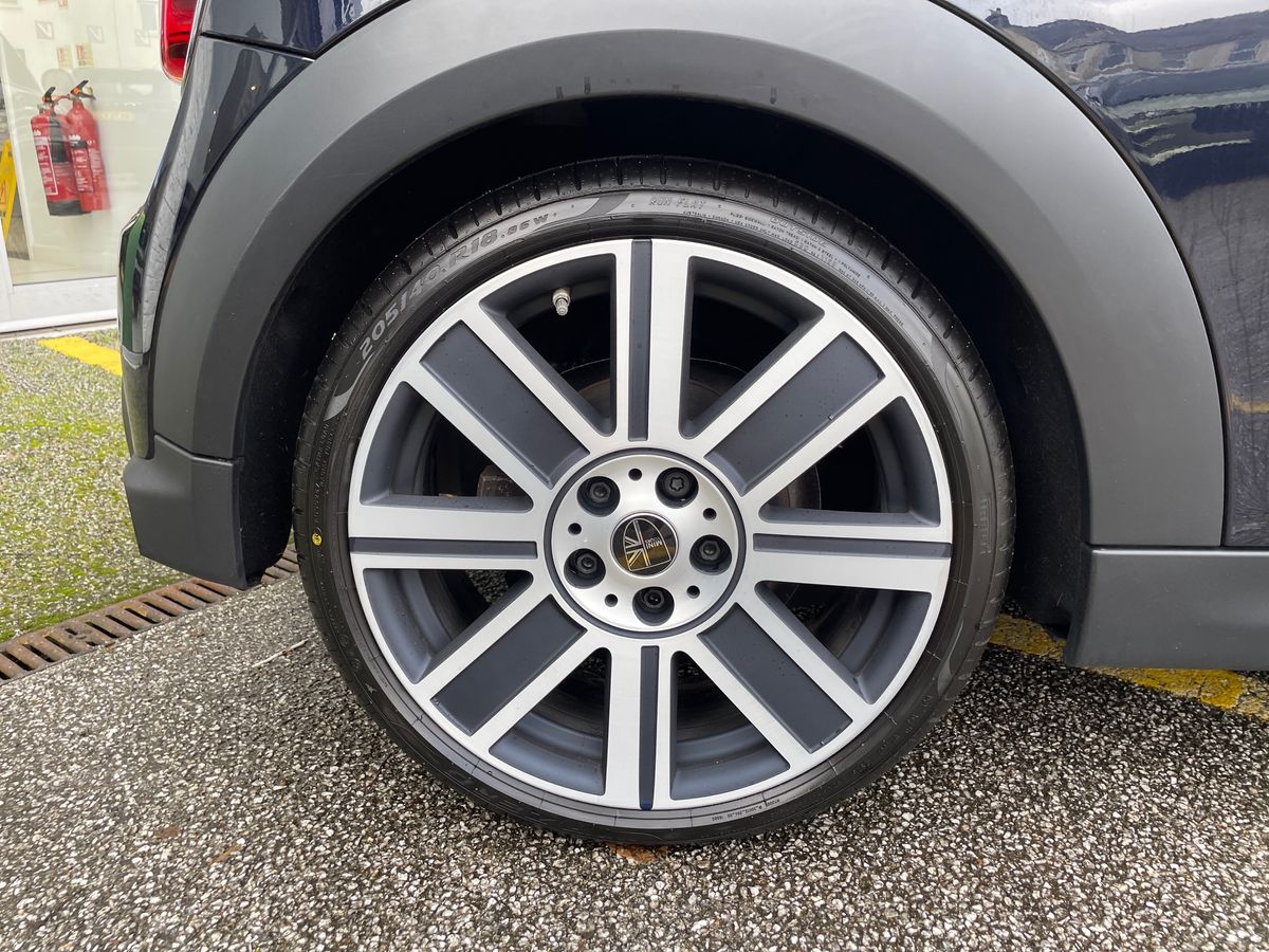 Used MINI Convertible 2023 for sale - 77708281: Photo 11