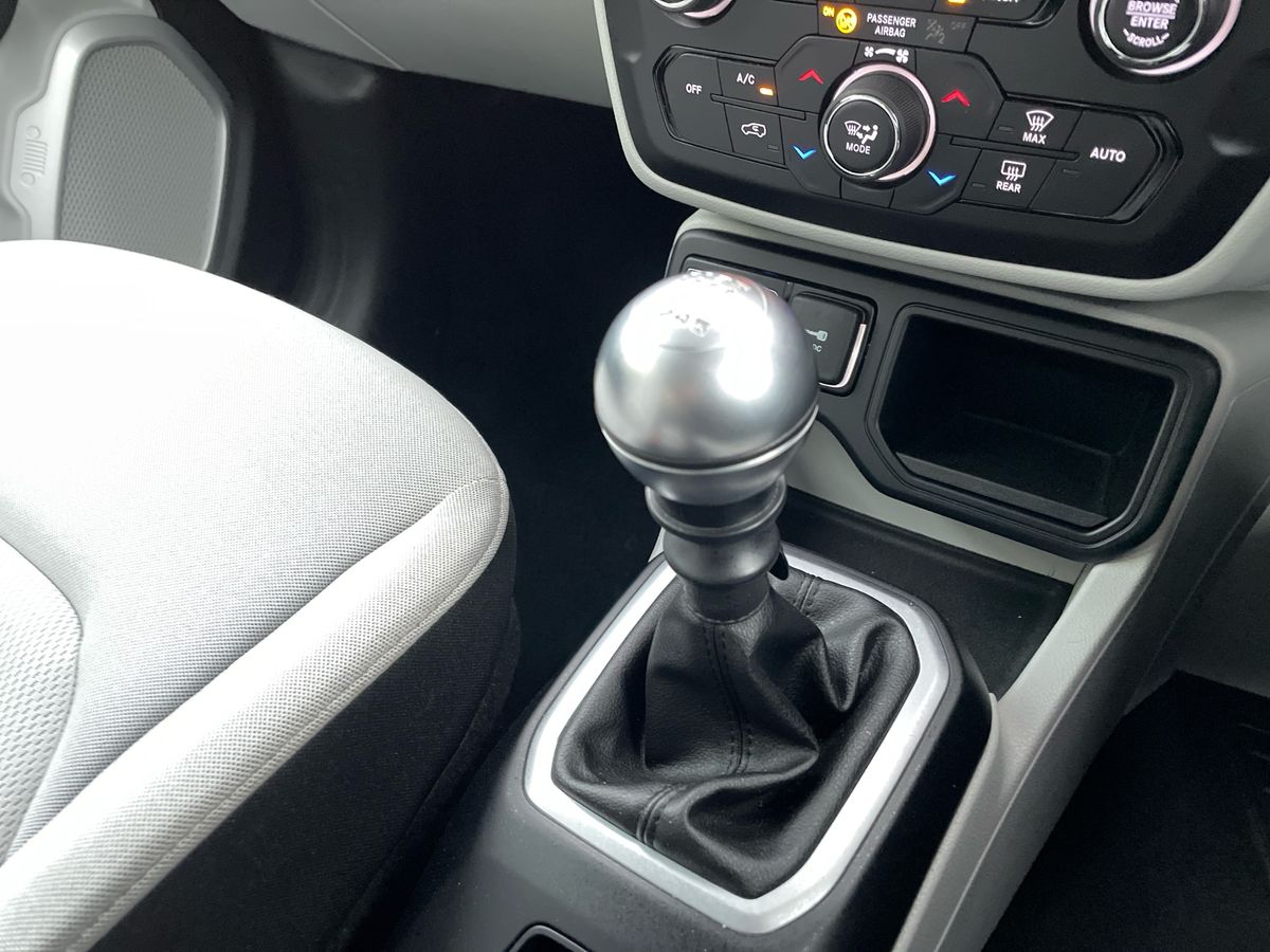 Used Jeep Renegade 2020 for sale - 76873032: Photo 27