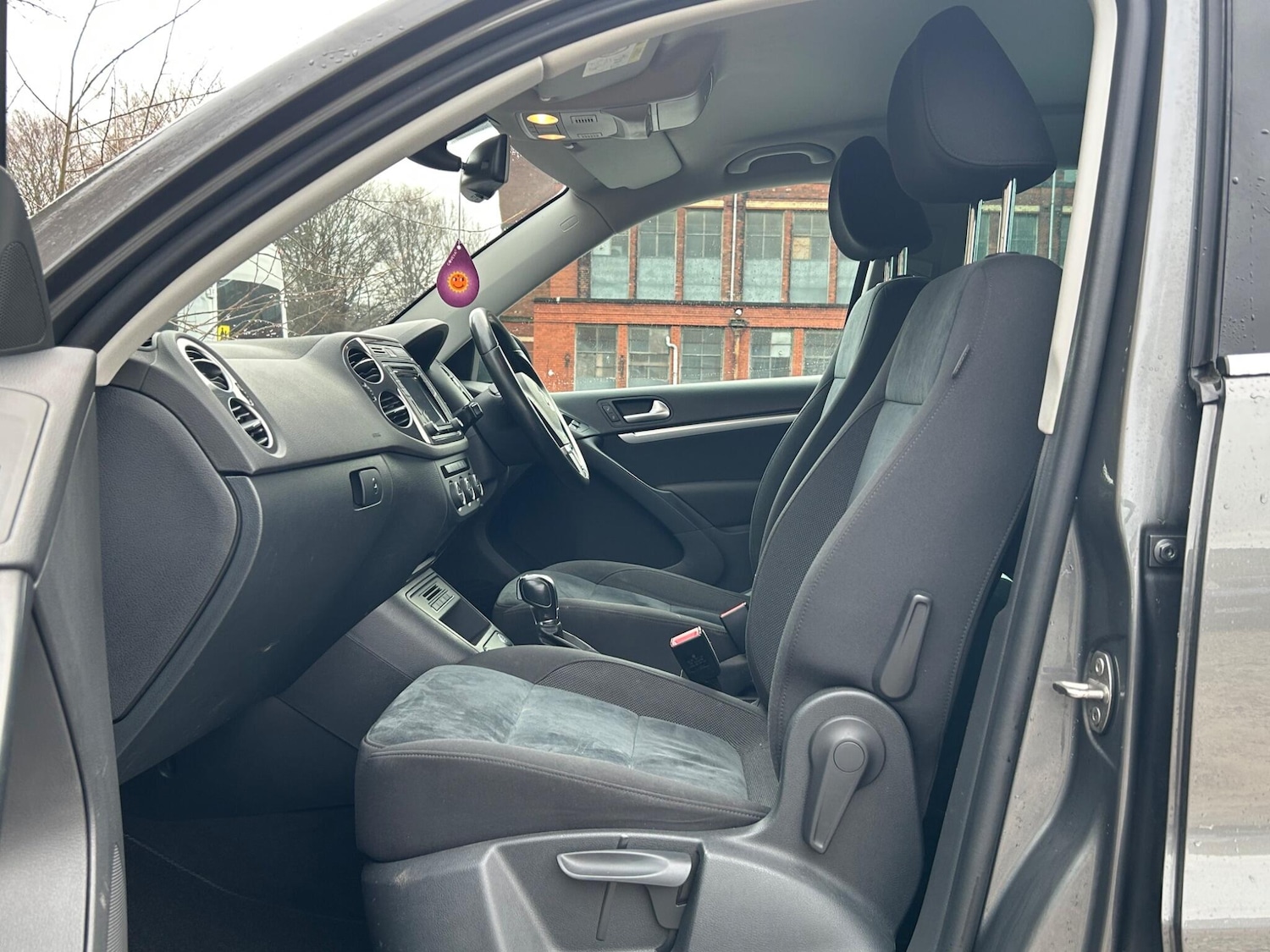 Used Volkswagen Tiguan 2016 for sale - 77082153: Photo 19