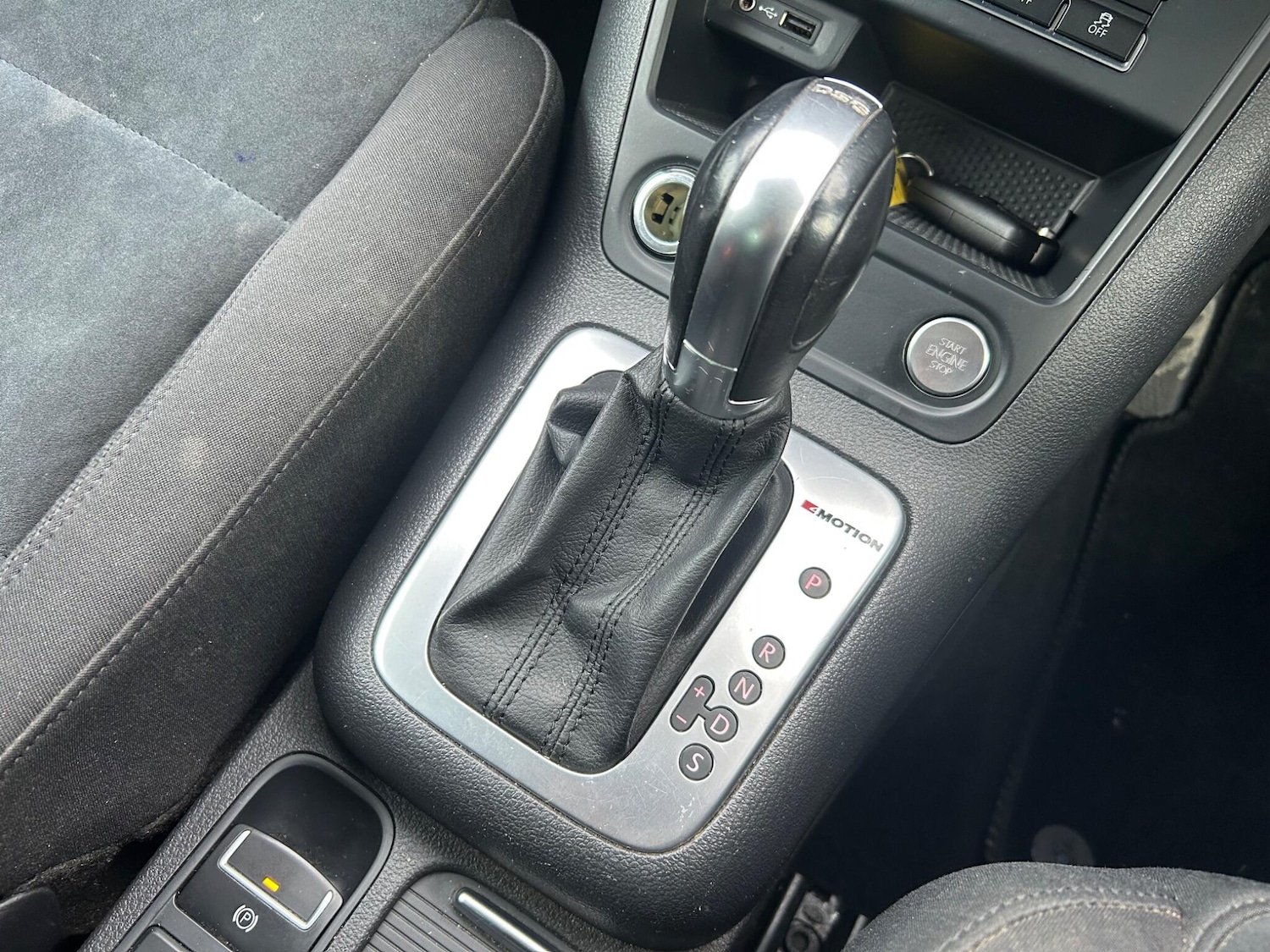 Used Volkswagen Tiguan 2016 for sale - 77082153: Photo 28