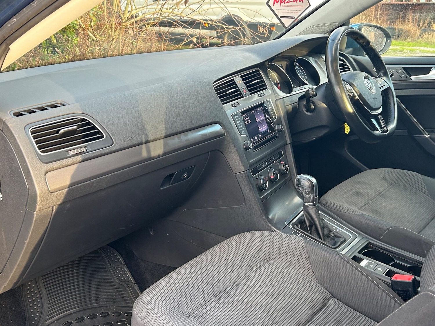 Used Volkswagen Golf 2013 for sale - 76935770: Photo 17