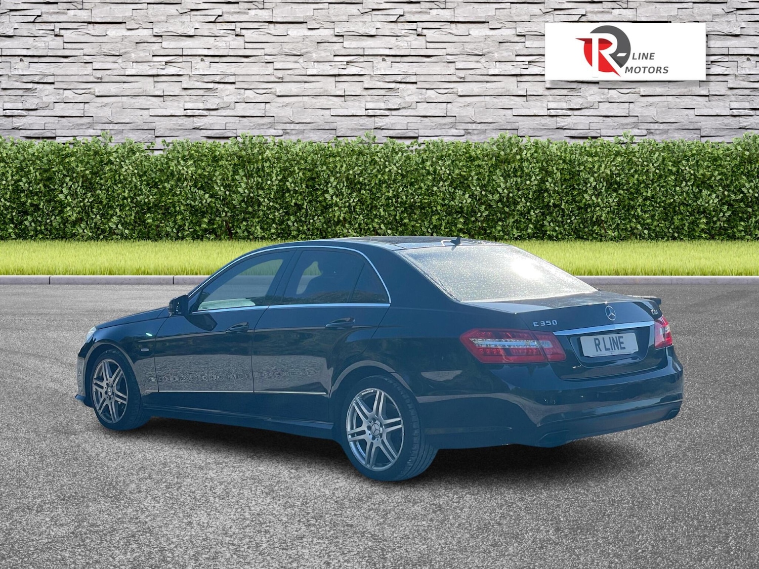 Used Mercedes-Benz E Class 2009 for sale - 76989019: Photo 10