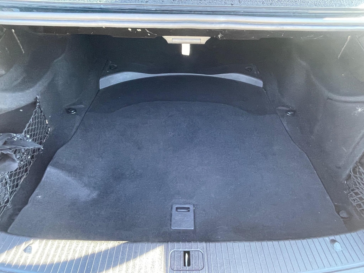 Used Mercedes-Benz E Class 2009 for sale - 76989019: Photo 13