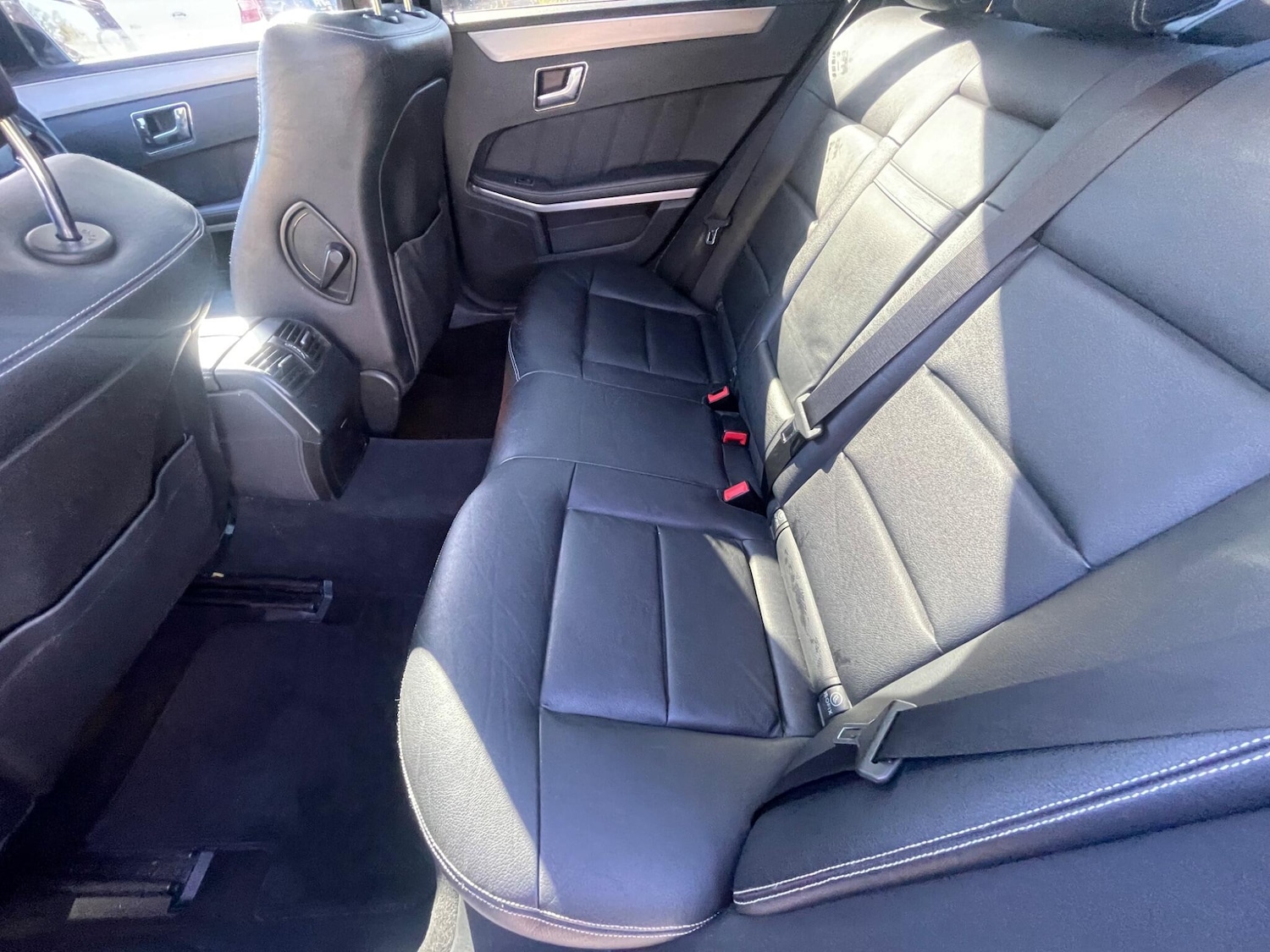 Used Mercedes-Benz E Class 2009 for sale - 76989019: Photo 22