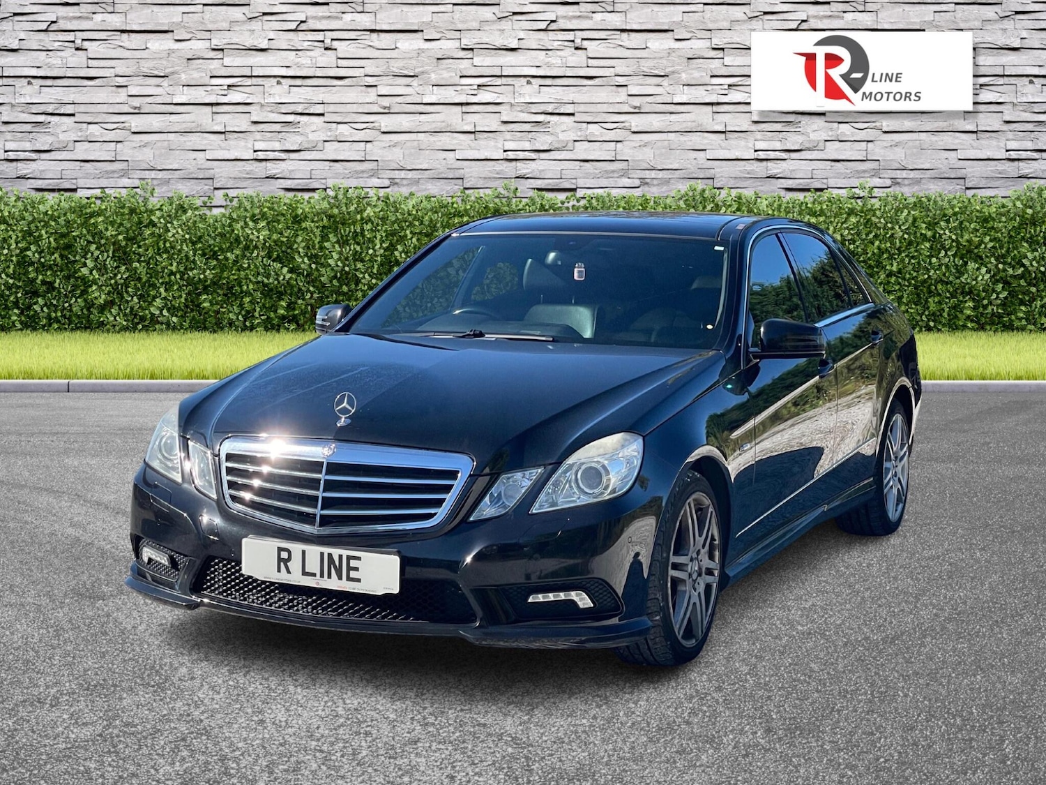 Used Mercedes-Benz E Class 2009 for sale - 76989019: Photo 5