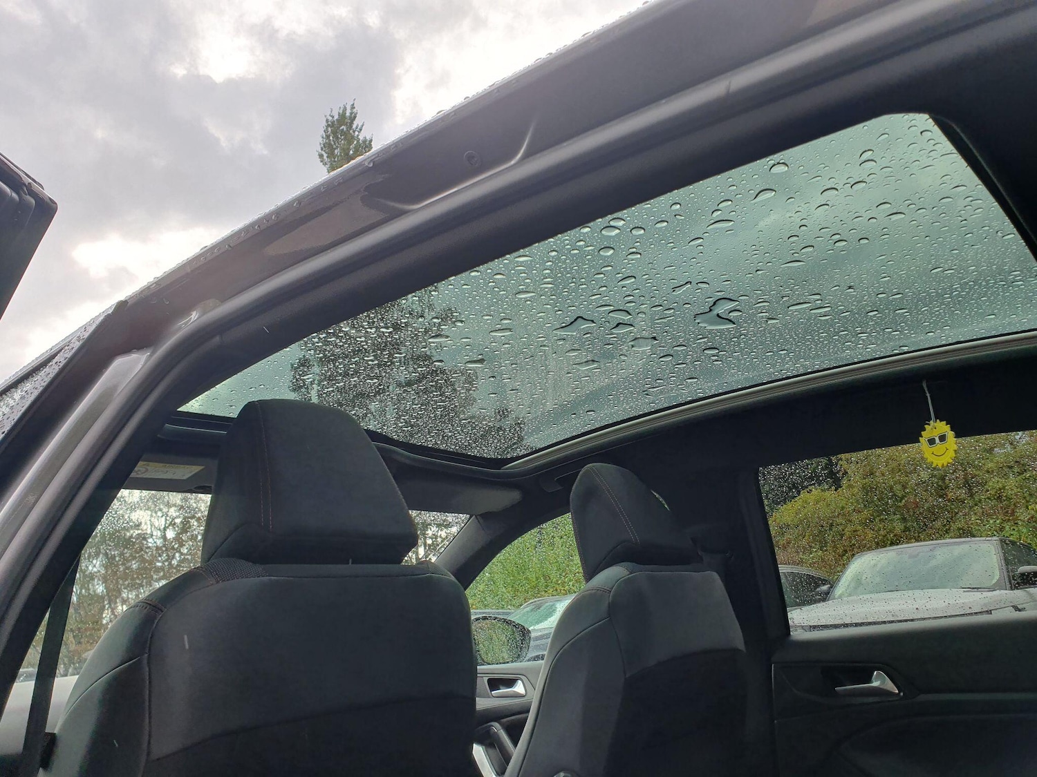 Used Peugeot 308 2017 for sale - 76446450: Photo 8