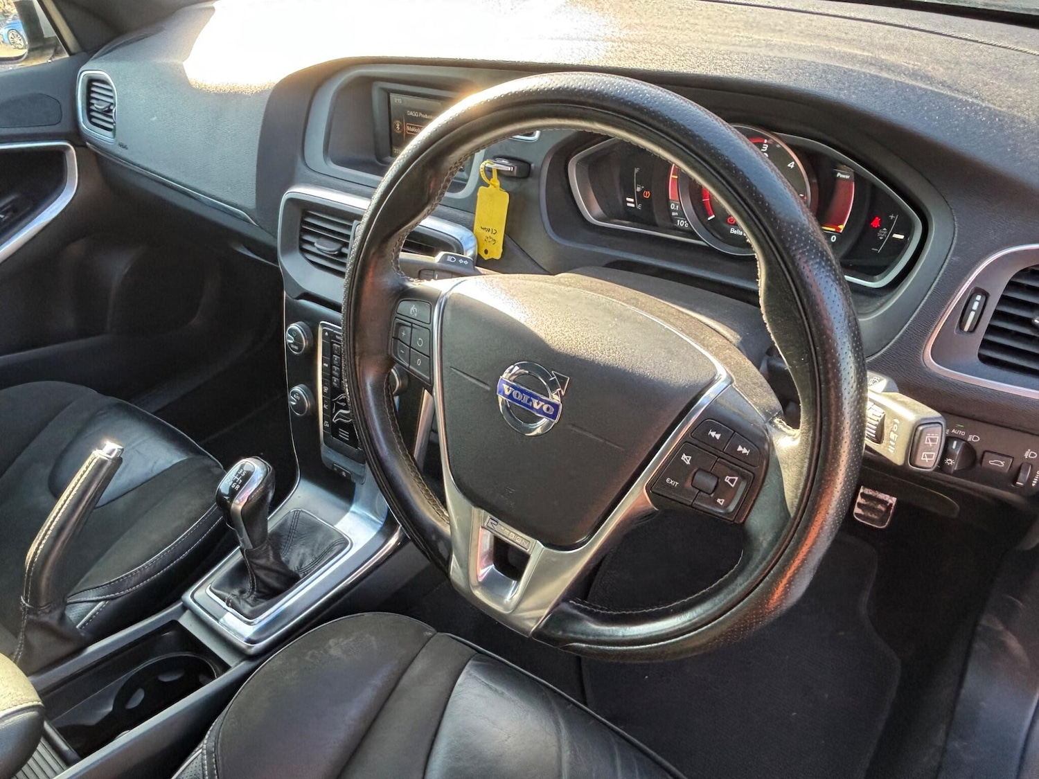 Used Volvo V40 for sale - 77737218: Photo 18