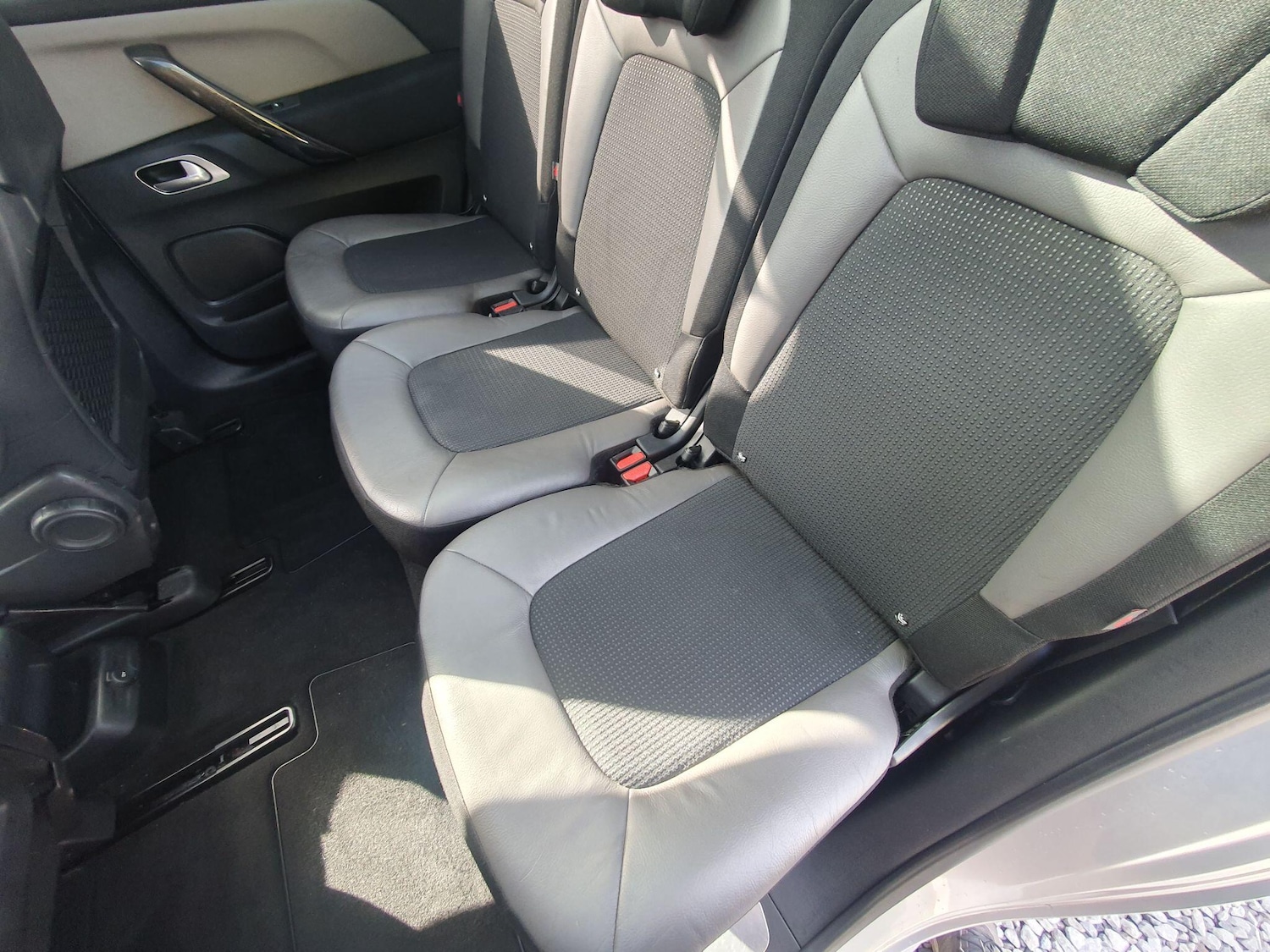 Used Citroen C4 Picasso 2013 for sale - 76988546: Photo 26