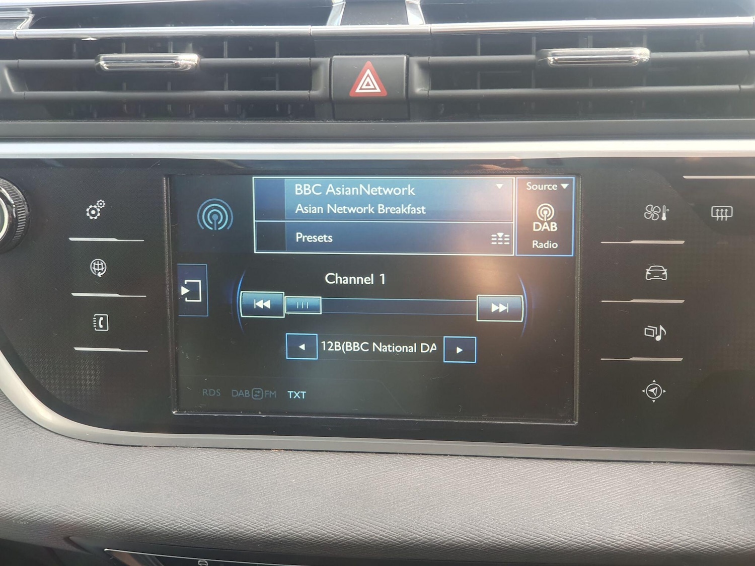 Used Citroen C4 Picasso 2013 for sale - 76988546: Photo 38