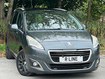 Used Peugeot 5008 2015 for sale - 79540835: Photo