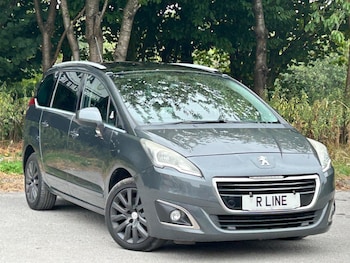 Used Peugeot 5008 2015 for sale - 79540835: Photo