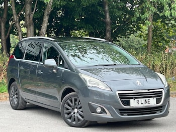 Used Peugeot 5008 2015 for sale - 79540835: Photo