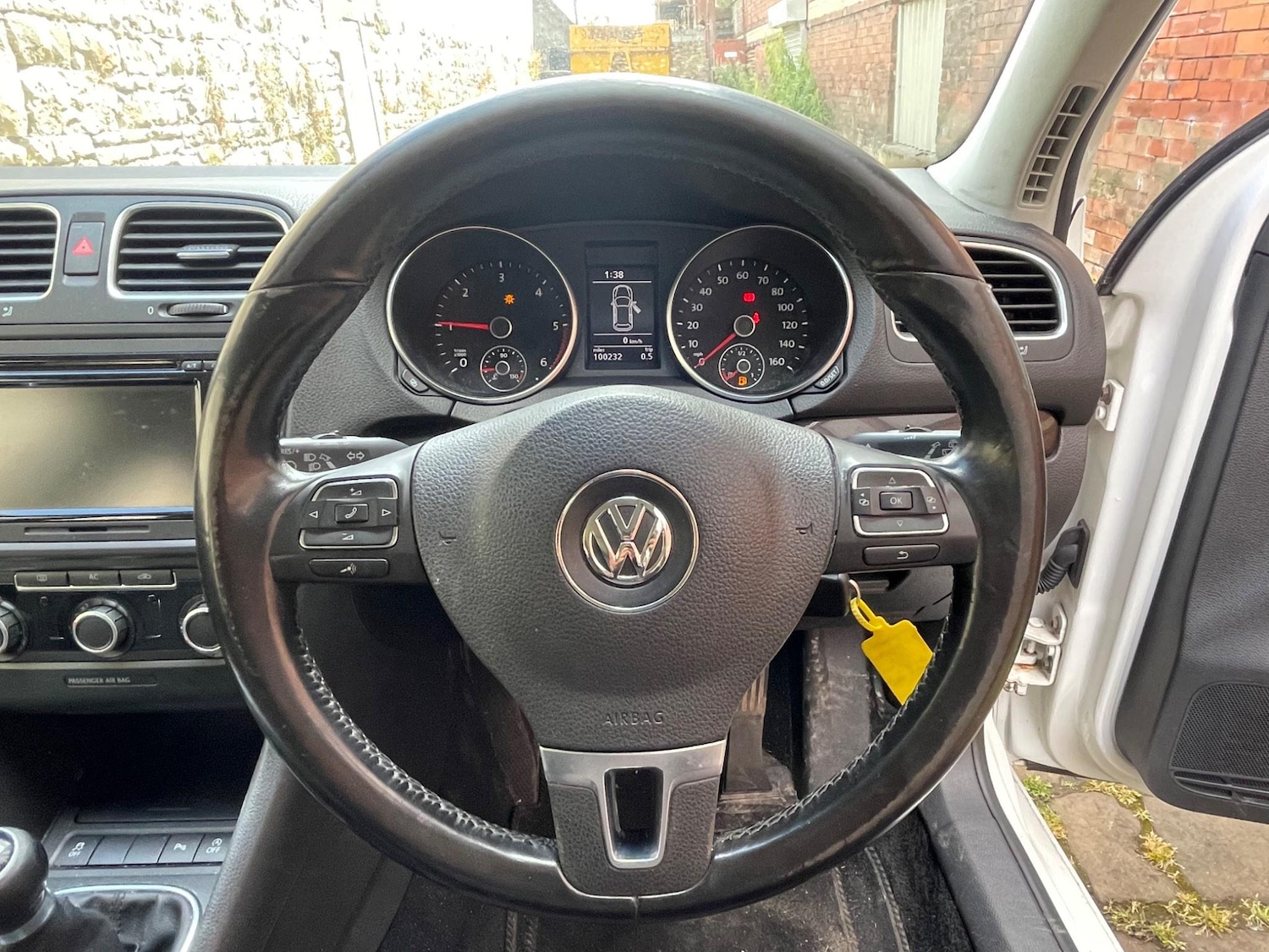 Used Volkswagen Golf 2010 for sale - 76349416: Photo 19