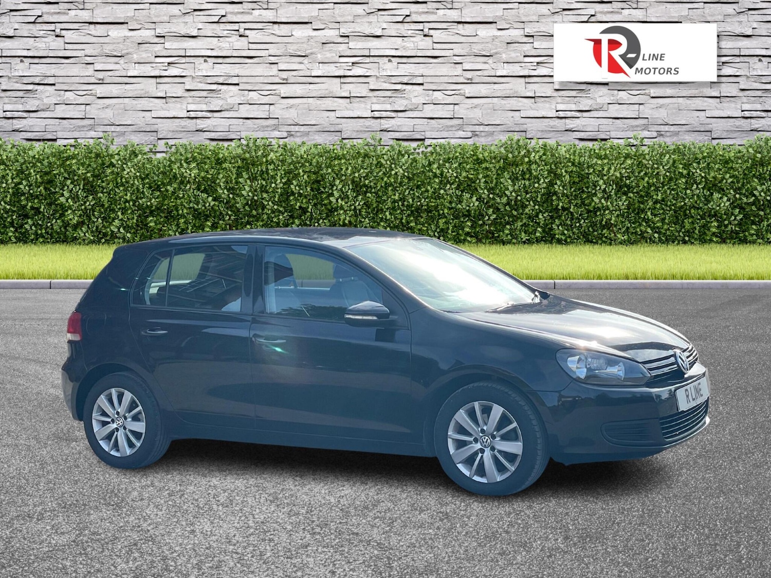 Used Volkswagen Golf 2011 for sale - 76227779: Photo 1