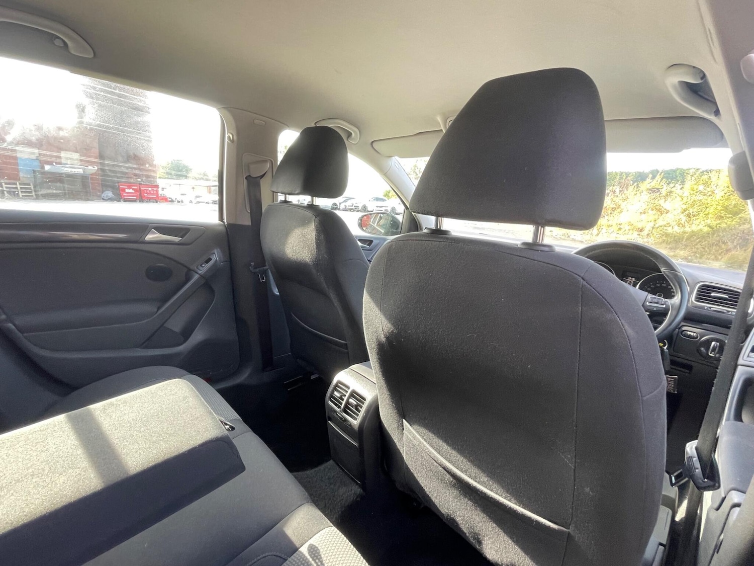 Used Volkswagen Golf 2011 for sale - 76227779: Photo 24