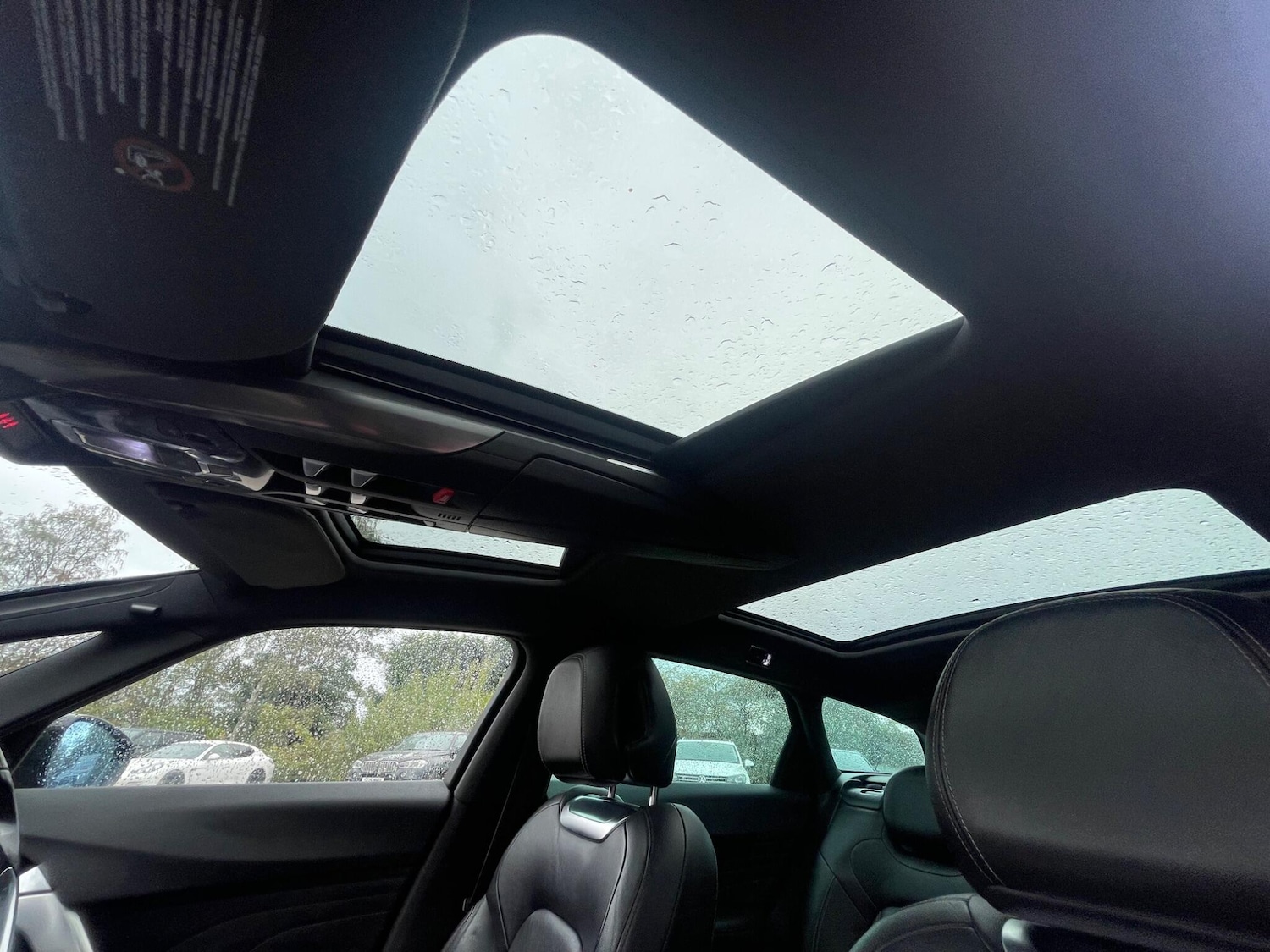 Used Citroen DS5 2012 for sale - 76228037: Photo 29