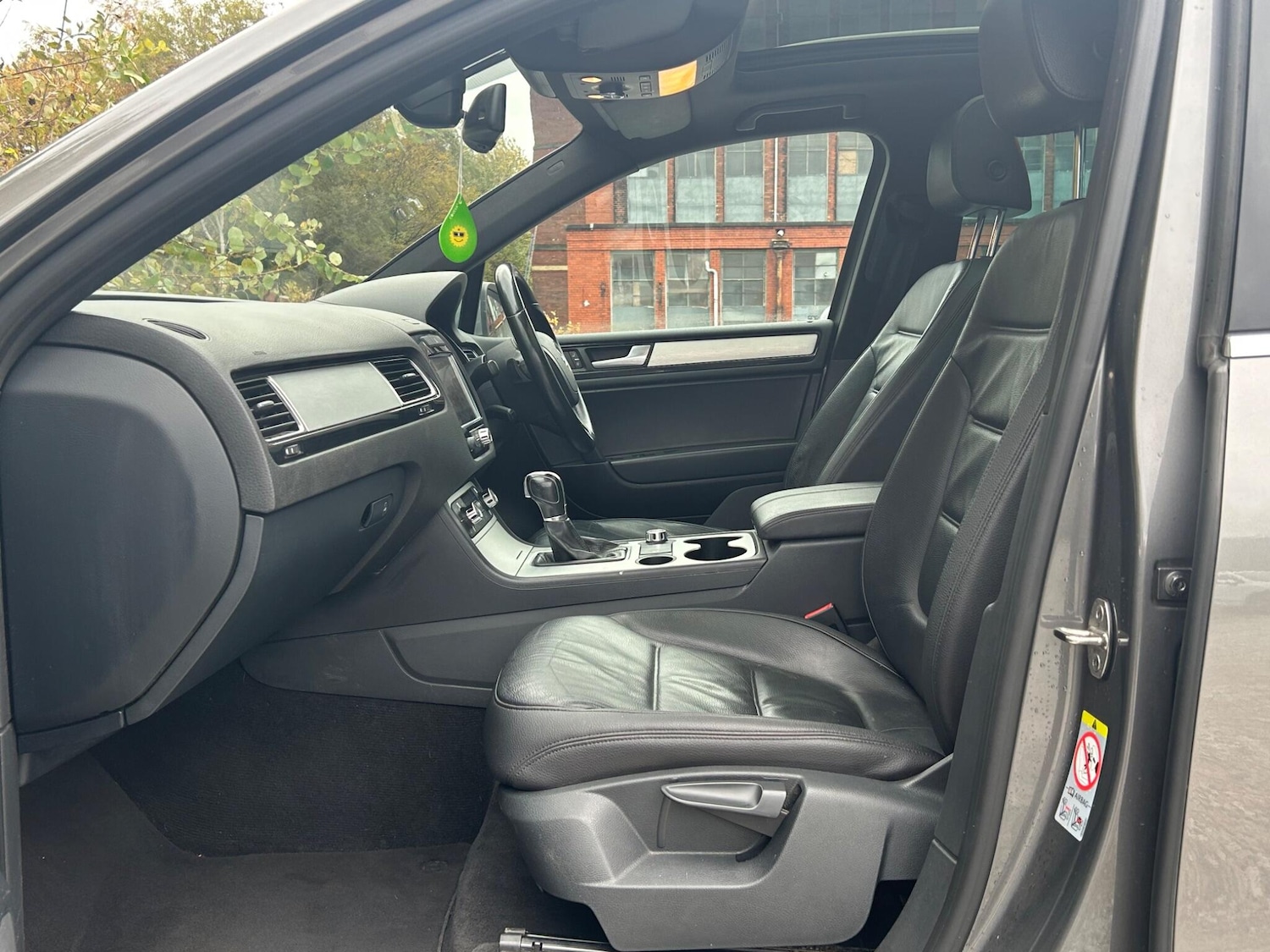 Used Volkswagen Touareg 2013 for sale - 76408367: Photo 33