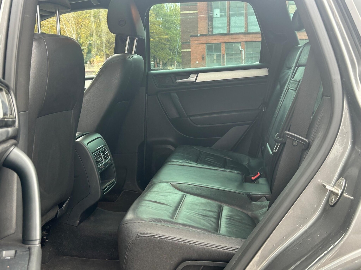 Used Volkswagen Touareg 2013 for sale - 76408367: Photo 36