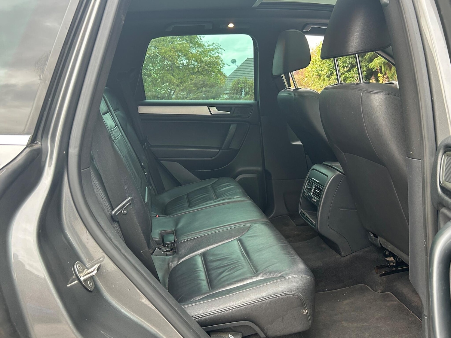 Used Volkswagen Touareg 2013 for sale - 76408367: Photo 41