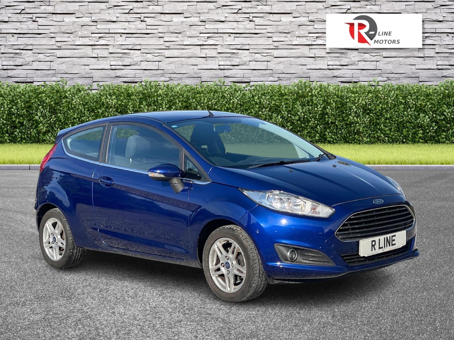 Used Ford Fiesta 2014 for sale - 76095225: Photo 1