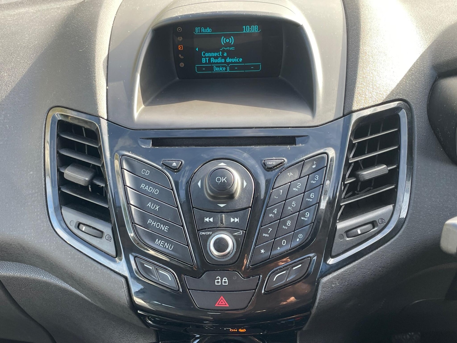 Used Ford Fiesta 2014 for sale - 76095225: Photo 15