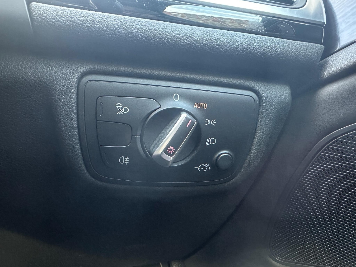 Used Audi A6 Avant 2013 for sale - 76866242: Photo 46