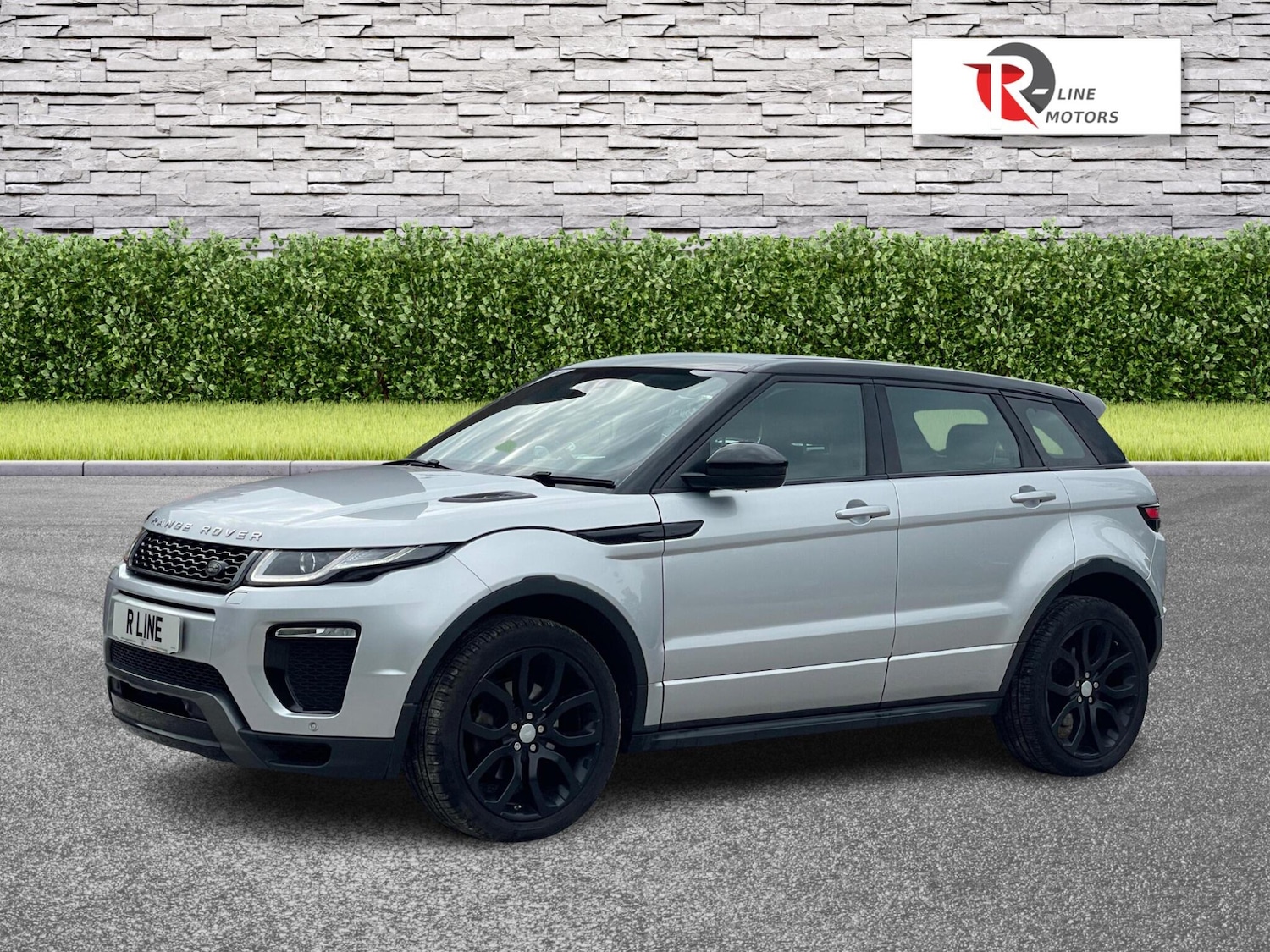 Used Land Rover Range Rover Evoque 2017 for sale - 76059495: Photo 4