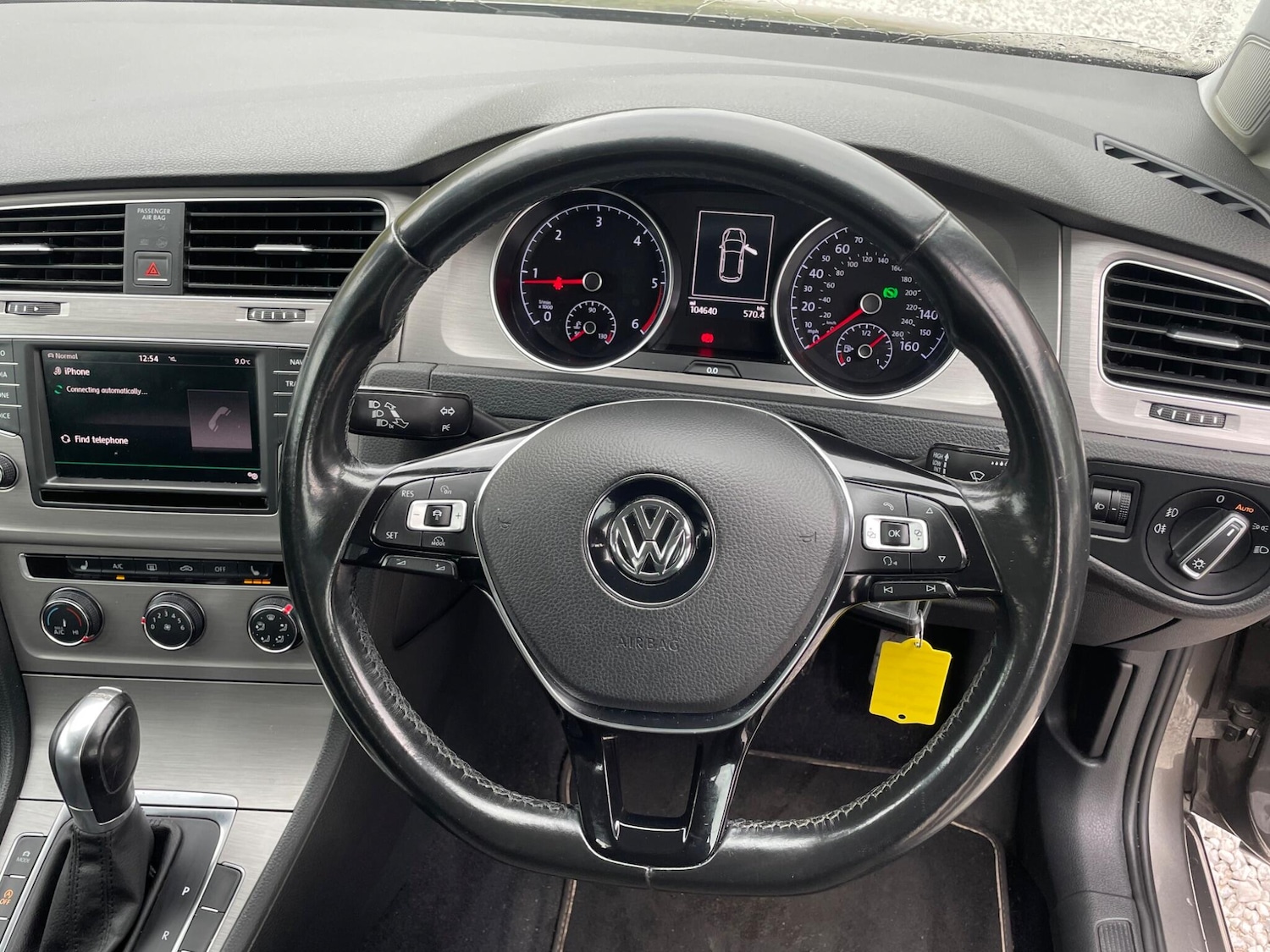 Used Volkswagen Golf 2016 for sale - 76270260: Photo 26
