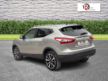 Used Nissan Qashqai 2016 for sale - 76240061: Photo