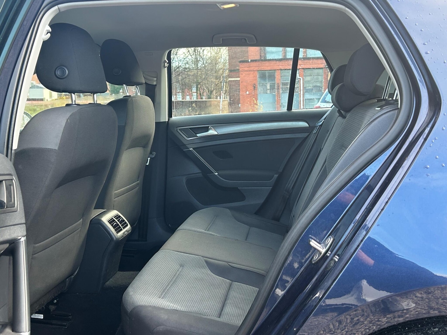 Used Volkswagen Golf 2013 for sale - 76742690: Photo 21