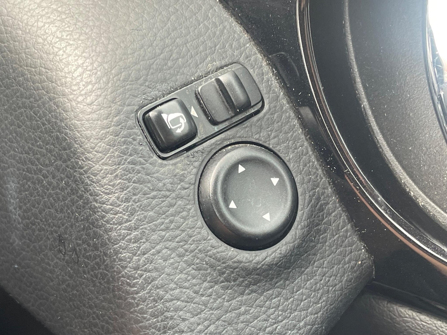 Used Nissan Qashqai 2014 for sale - 76251388: Photo 42